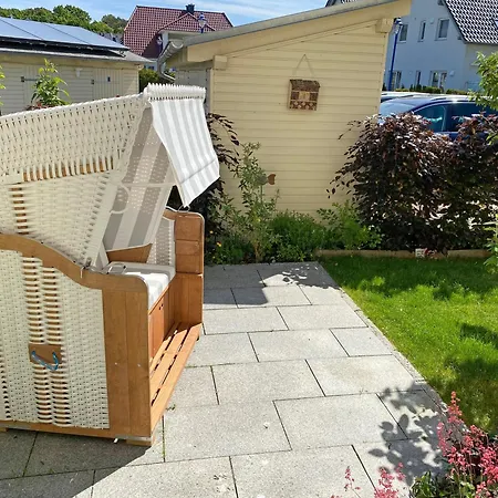 Haus Sterntaucher Whg 01 Mit Terrasse Apartamento Thiessow